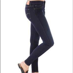 Levi’s 711 SKINNY JEANS NWT